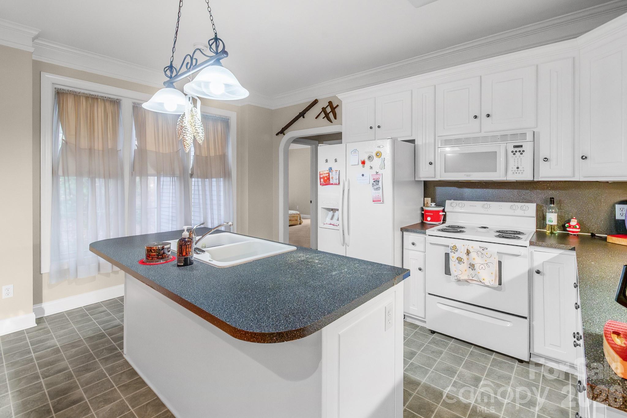 Forest Hills - Residential