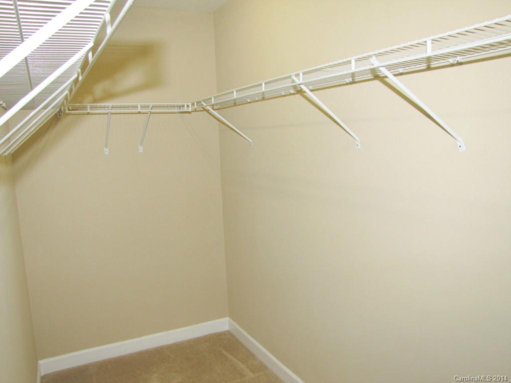 Brandon Oaks - Residential Lease