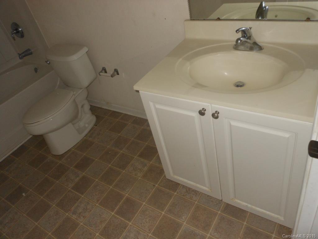 Twin Oaks - Residential