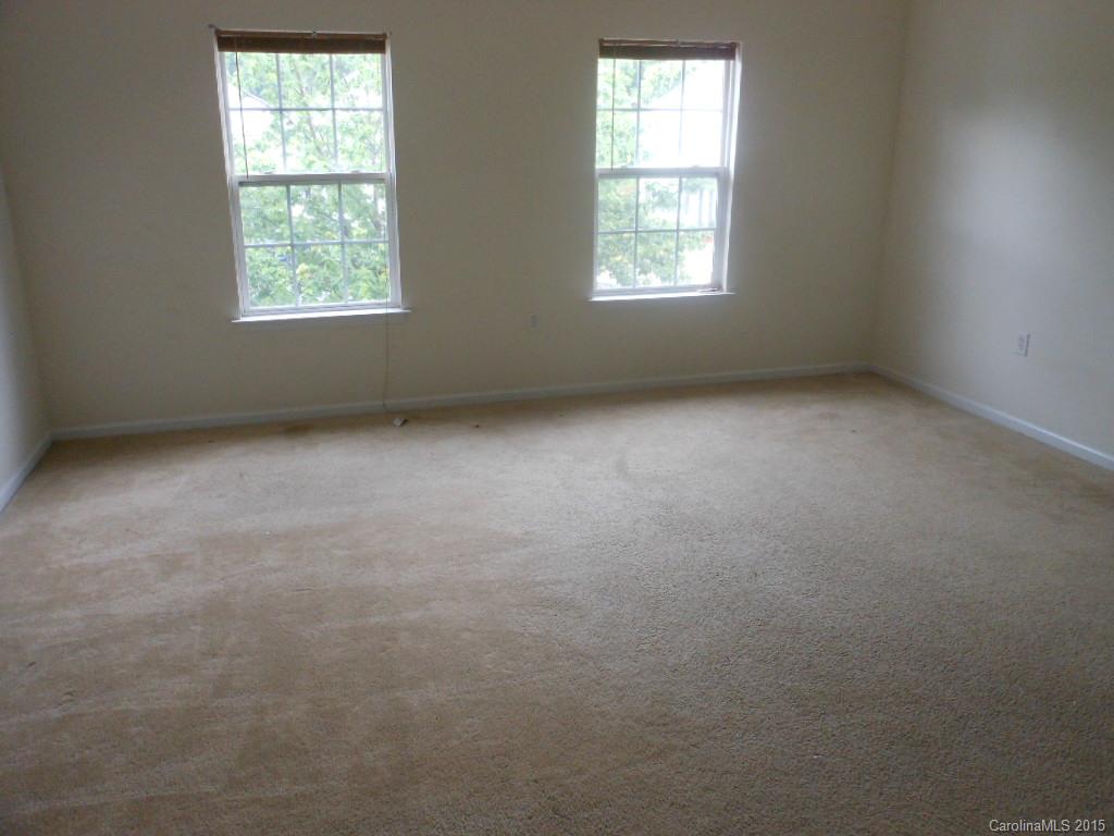 Twin Oaks - Residential