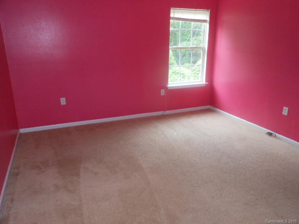 Twin Oaks - Residential