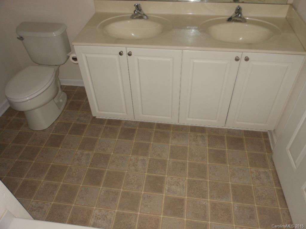 Twin Oaks - Residential