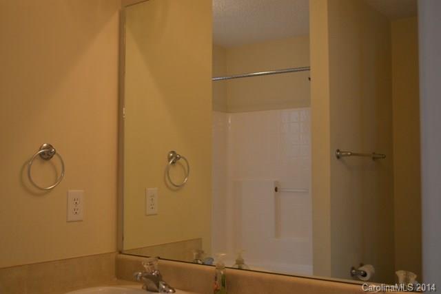 Hallmark Glen - Residential