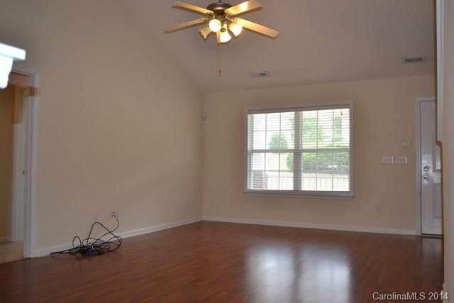 Hallmark Glen - Residential