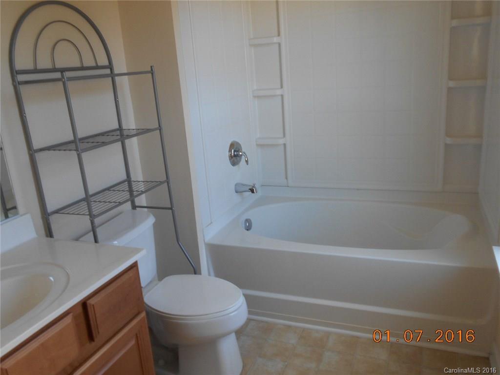 Charlotte Pines - Residential