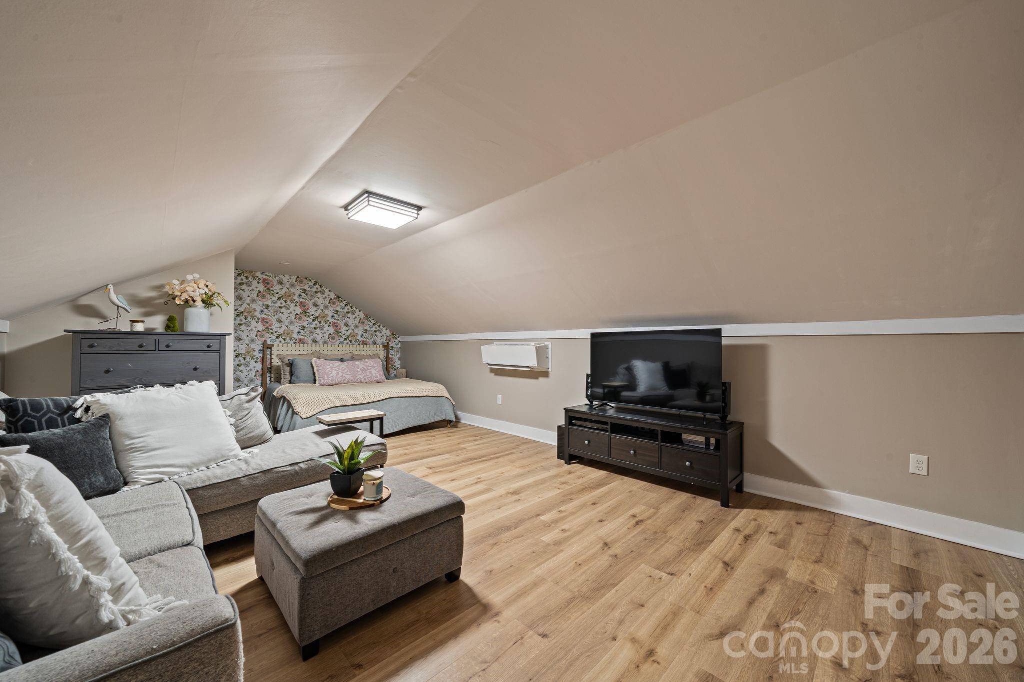 River Hills - Residential