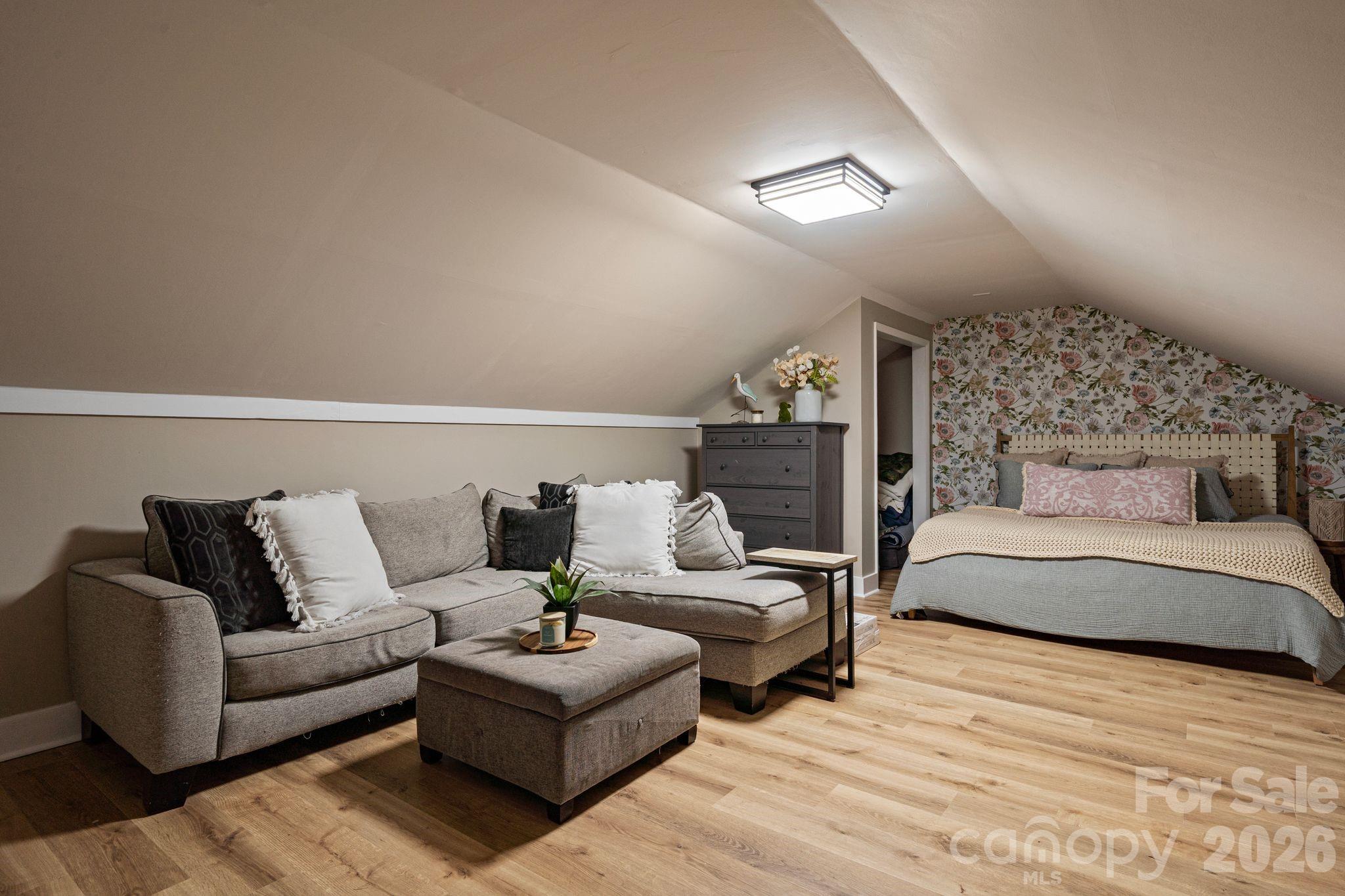 River Hills - Residential