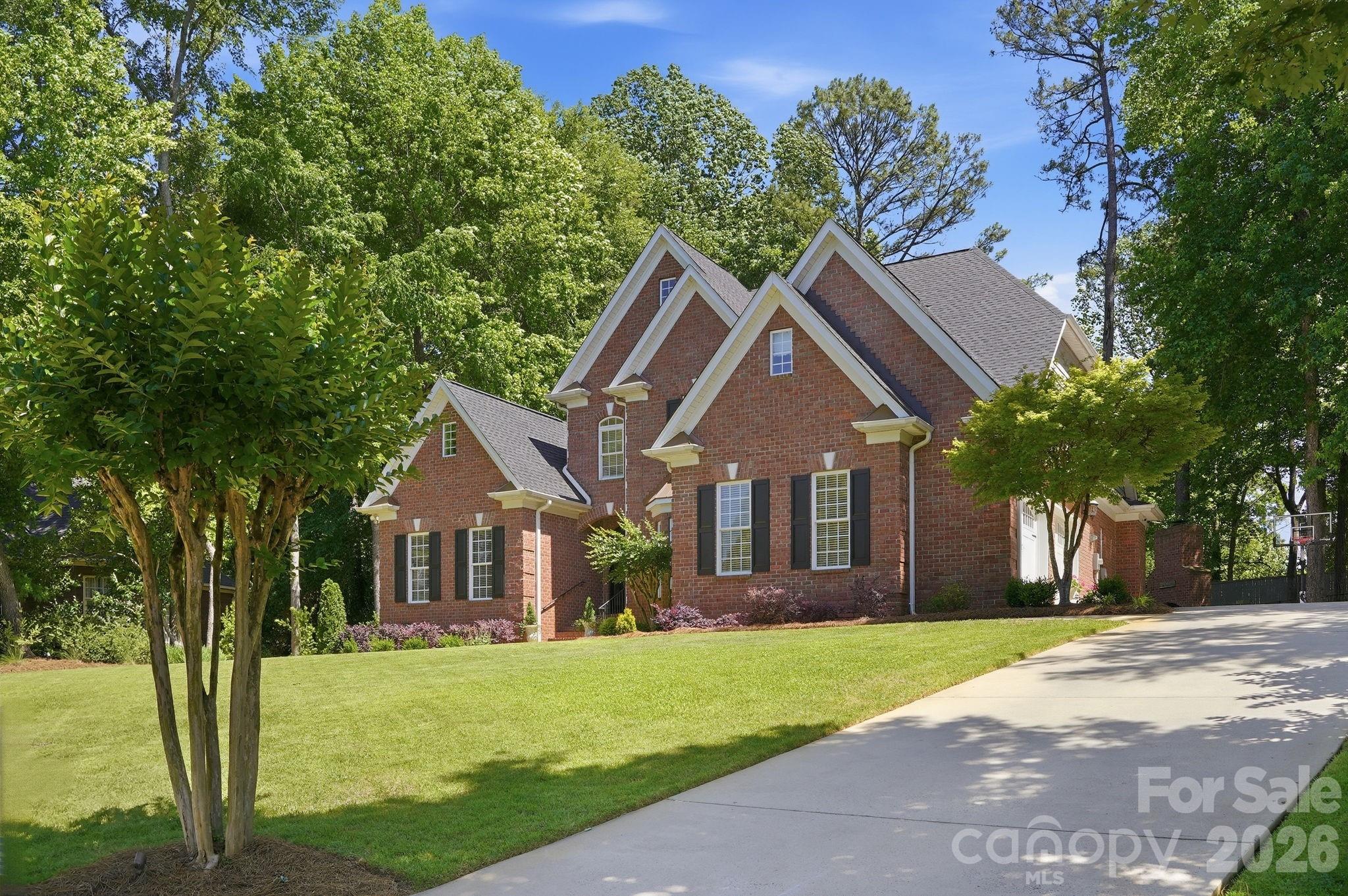 380 Colleton Court