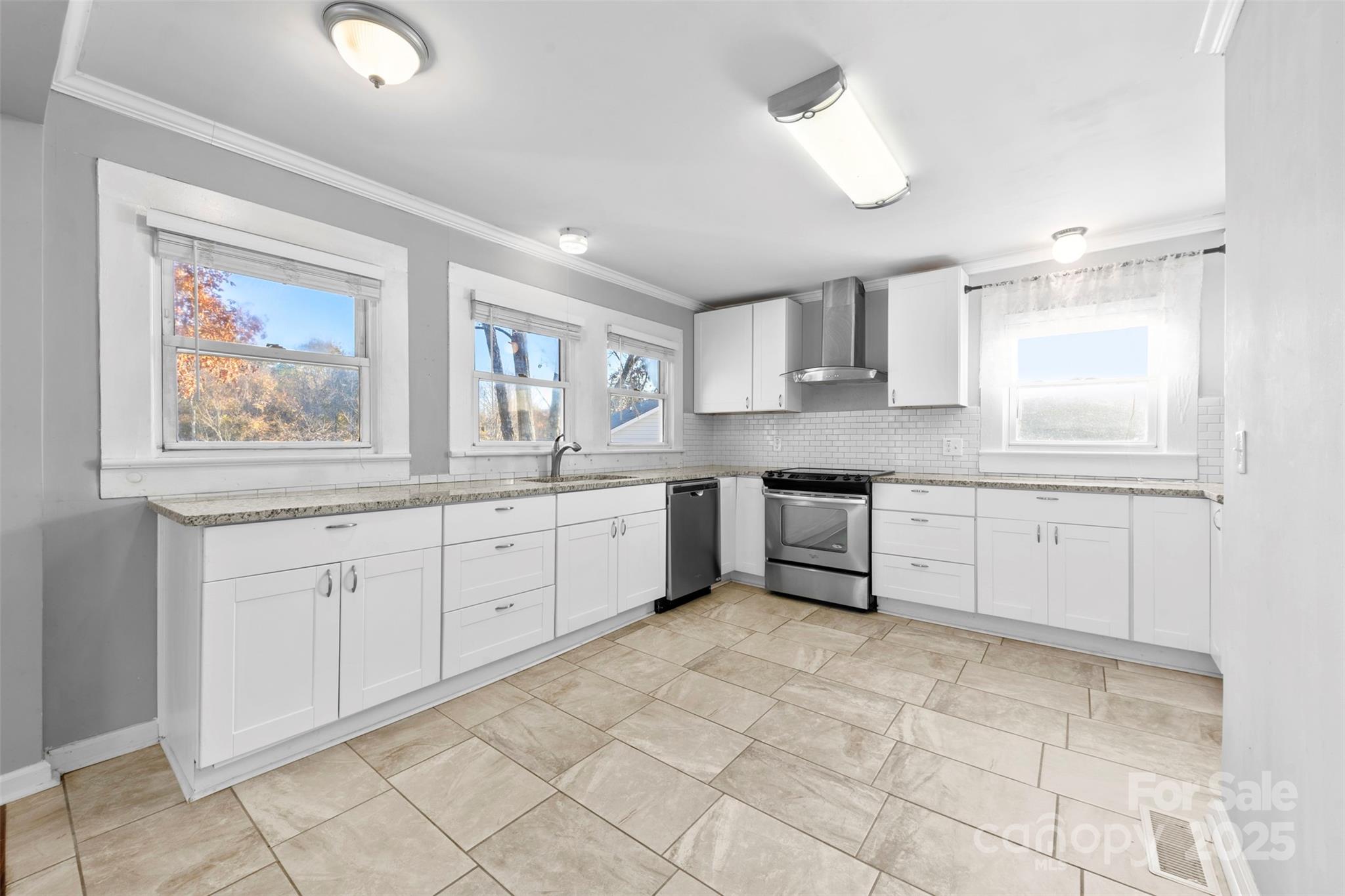 6621 Charlie Walker Road