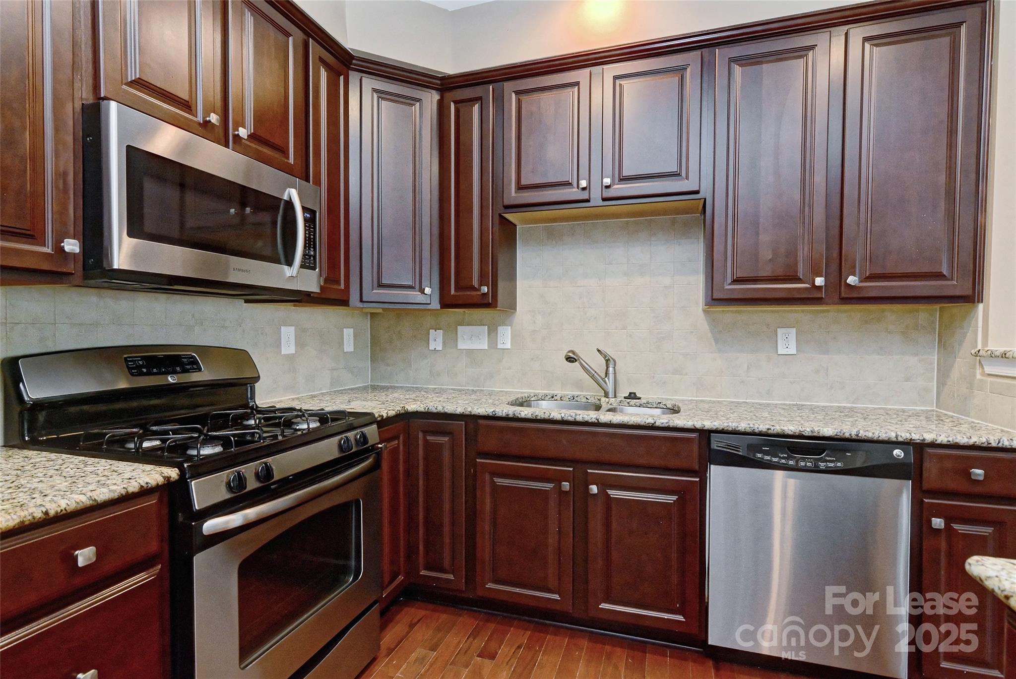 Stonegrove - Residential Lease