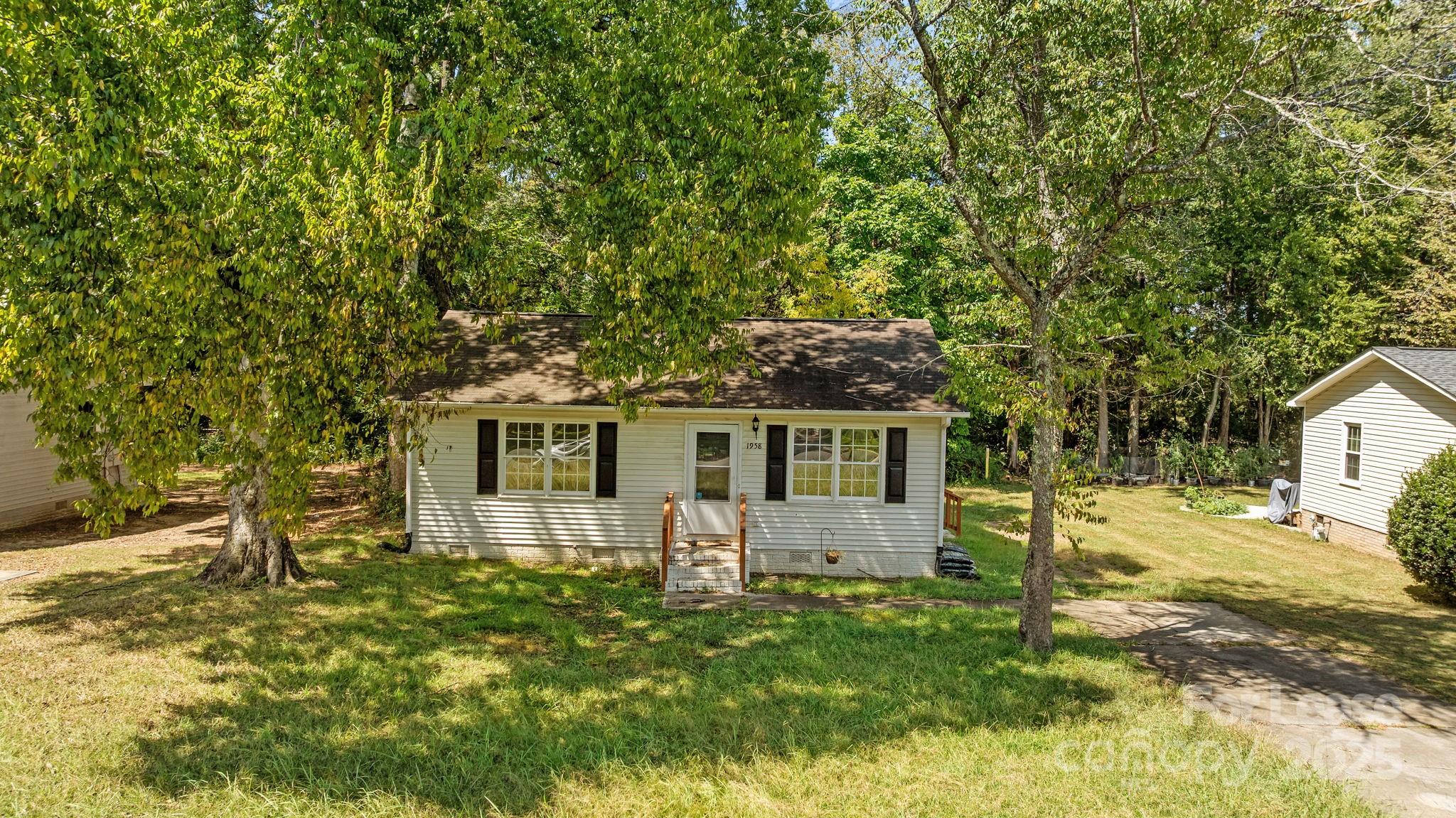 College Downs - Residential Lease