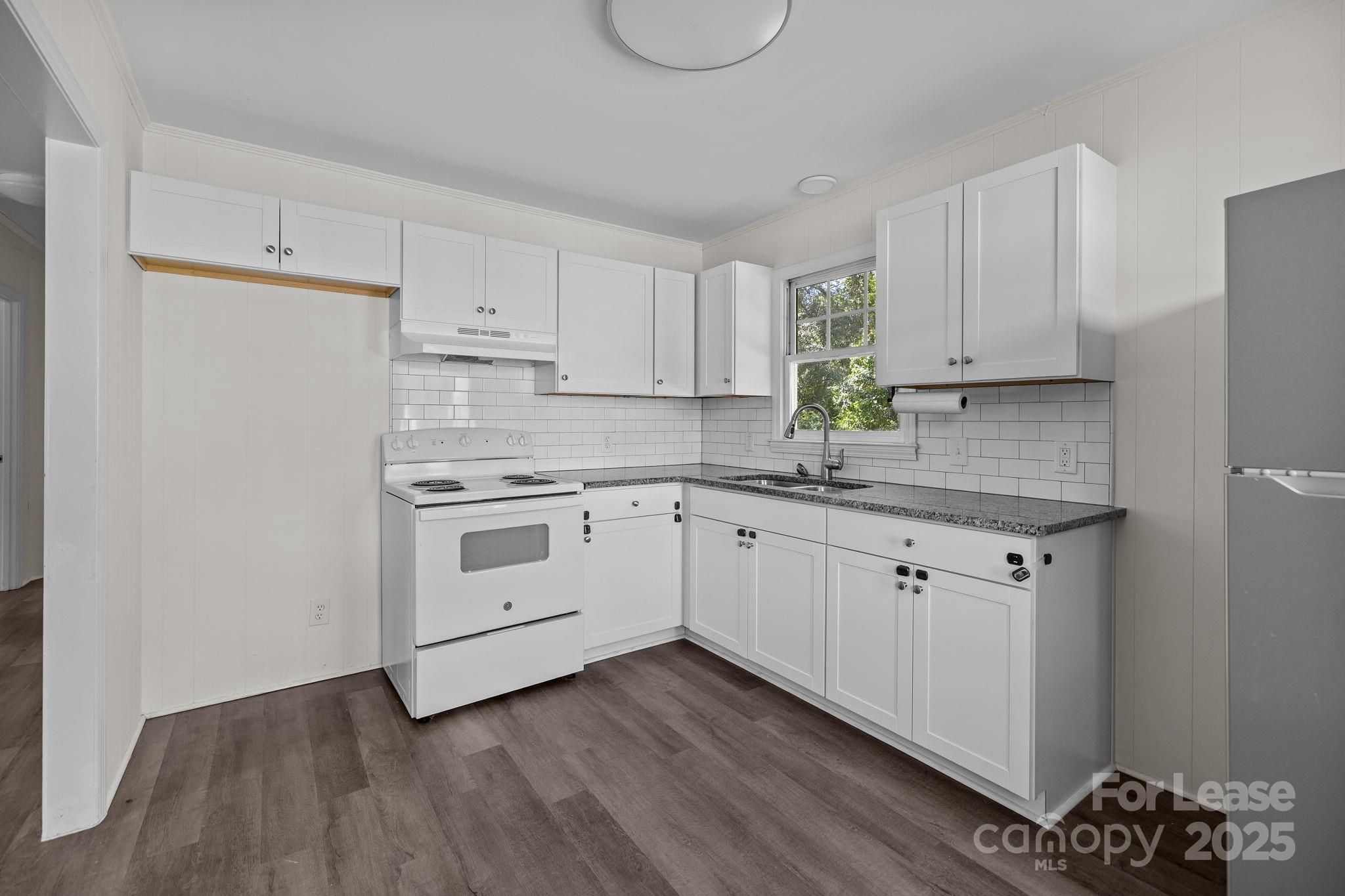 College Downs - Residential Lease