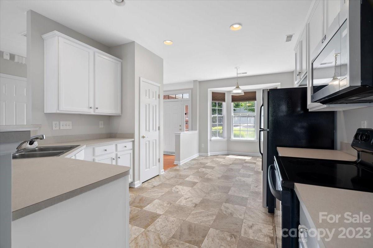 Four Seasons At Gold Hill - Residential