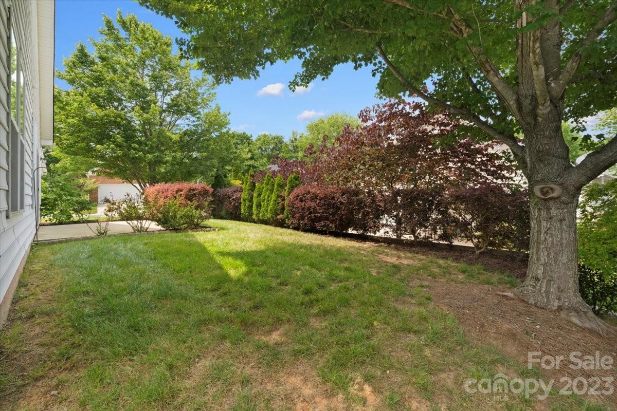 Four Seasons At Gold Hill - Residential