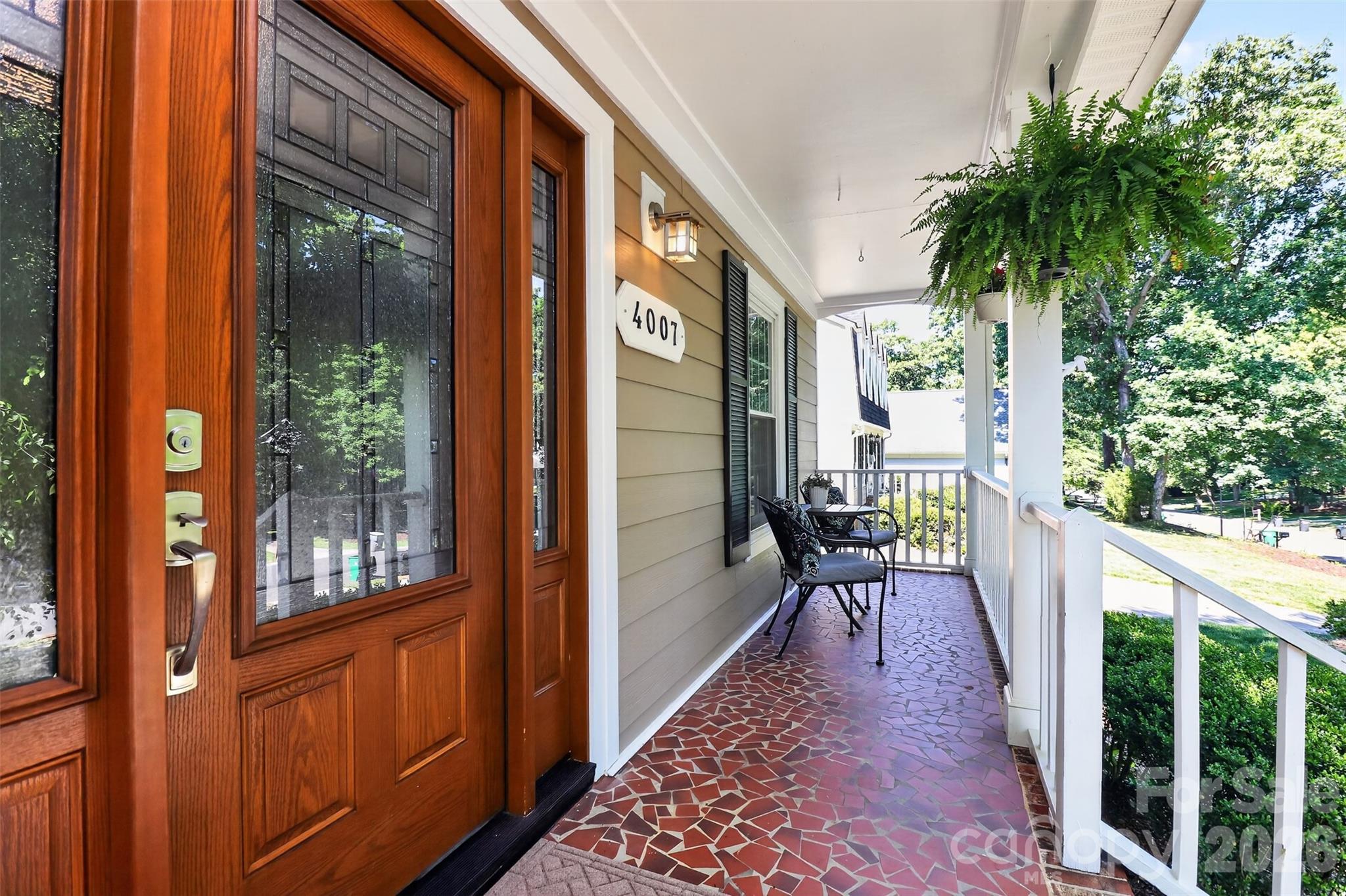 4007 Meadowridge Drive