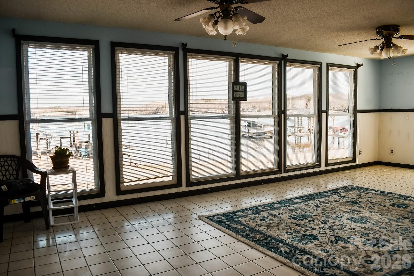 4928 Northcrest Street