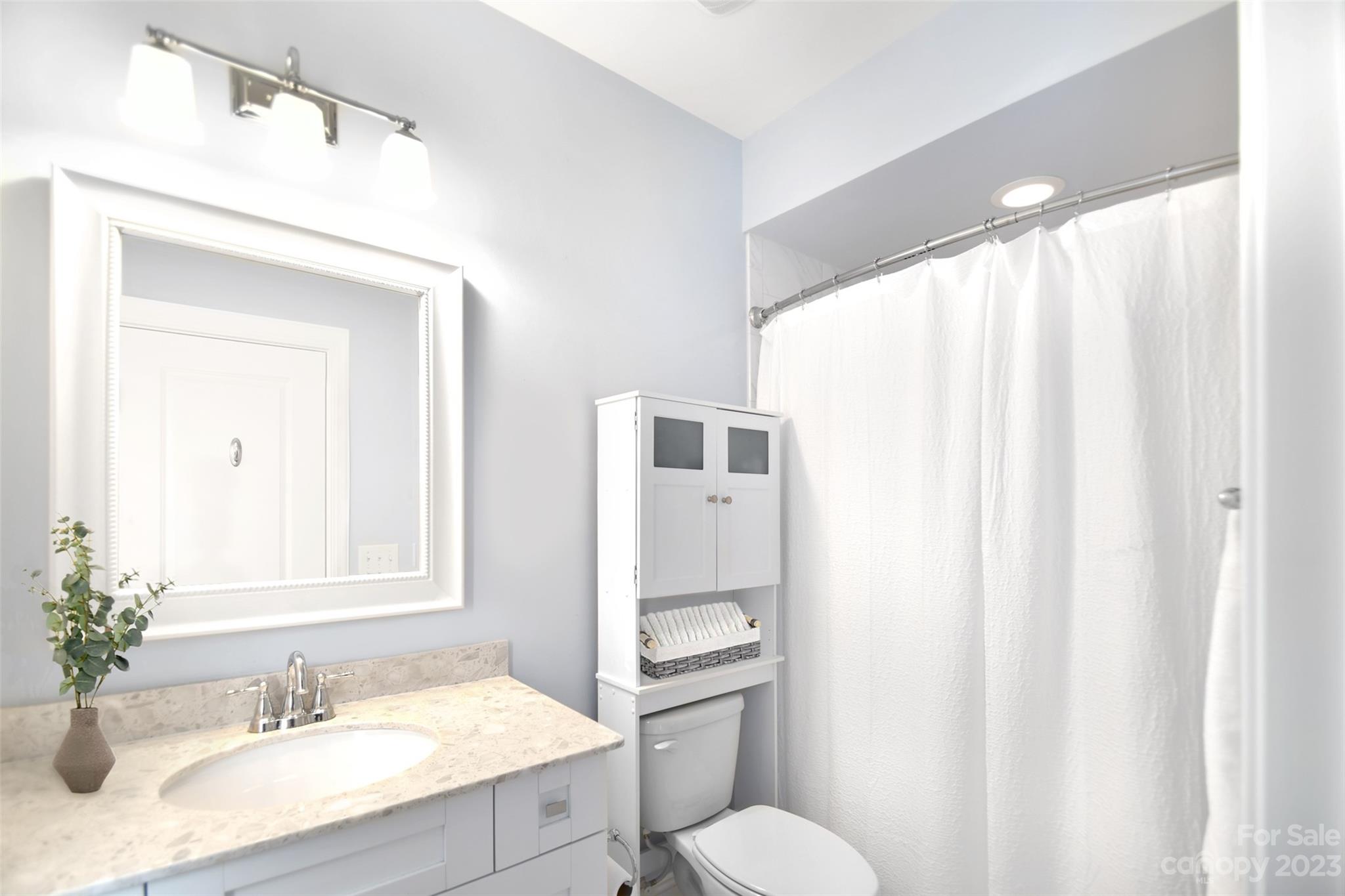 Christenbury Hall - Residential