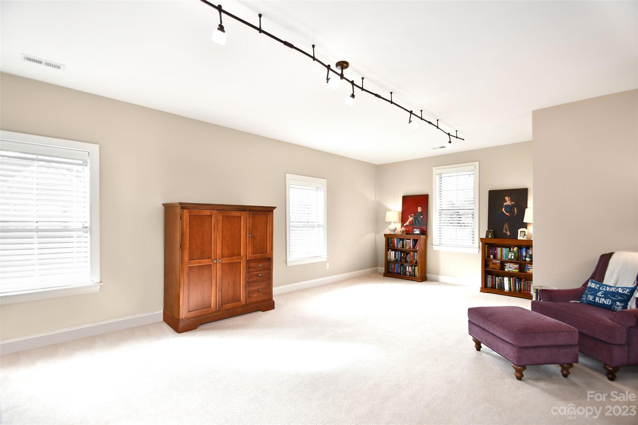 Christenbury Hall - Residential