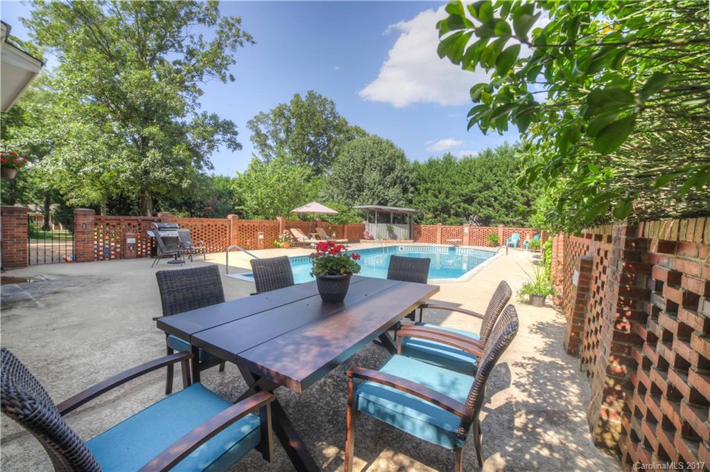 Hutchinson Place - Residential