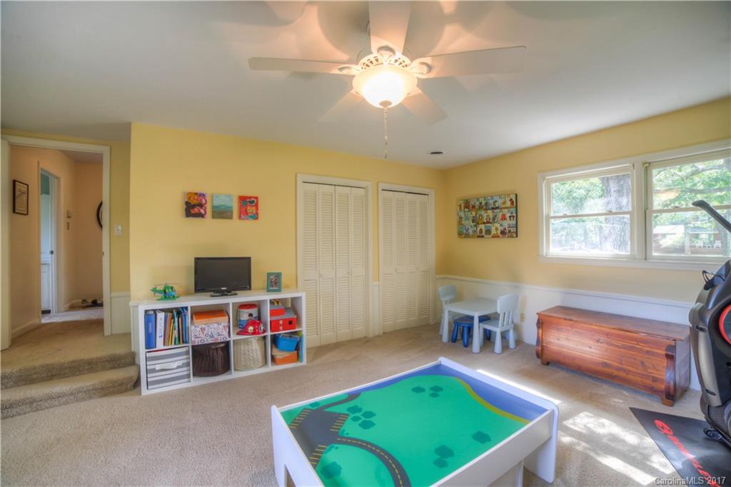 Hutchinson Place - Residential