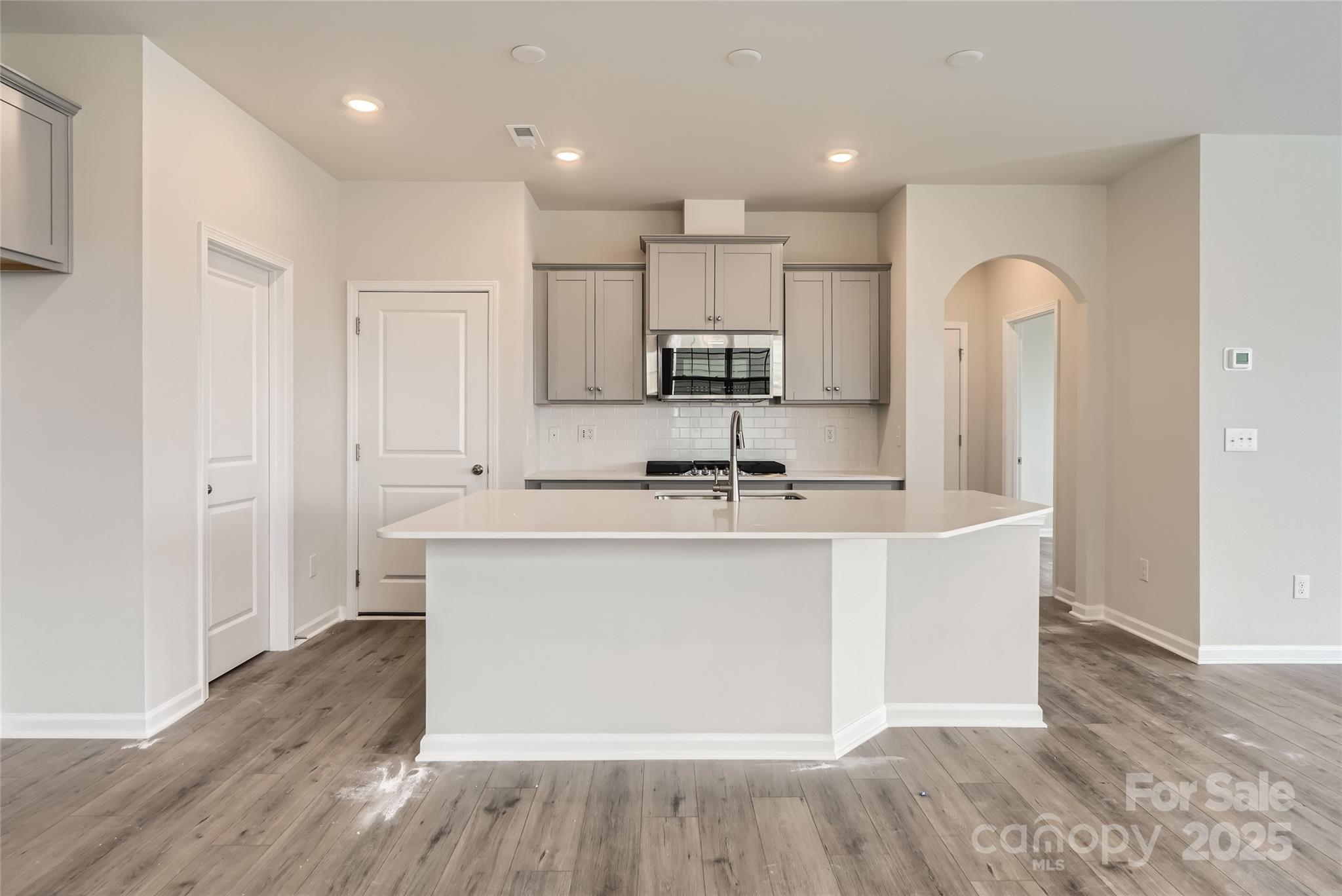 Elizabeth - Residential