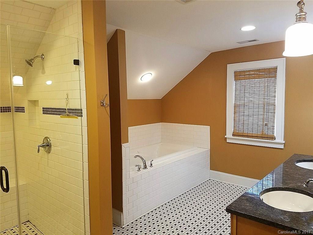 The Arts District - Residential Lease