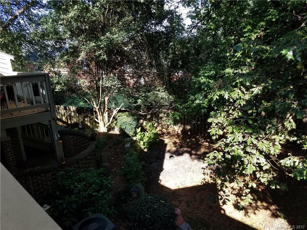 Sharon Place - Residential