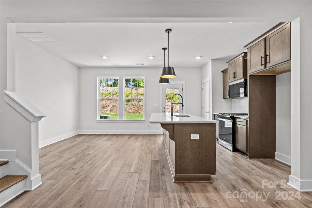 Gateway Village - Residential