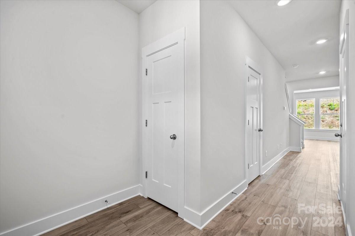 Gateway Village - Residential