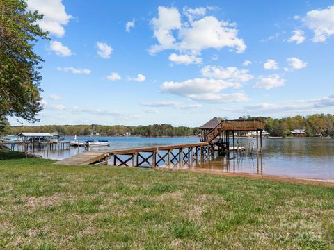 126 Balmoral Drive Mooresville NC 28117