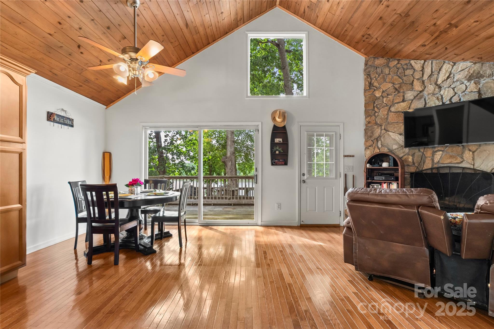 360 Lake Landing Drive