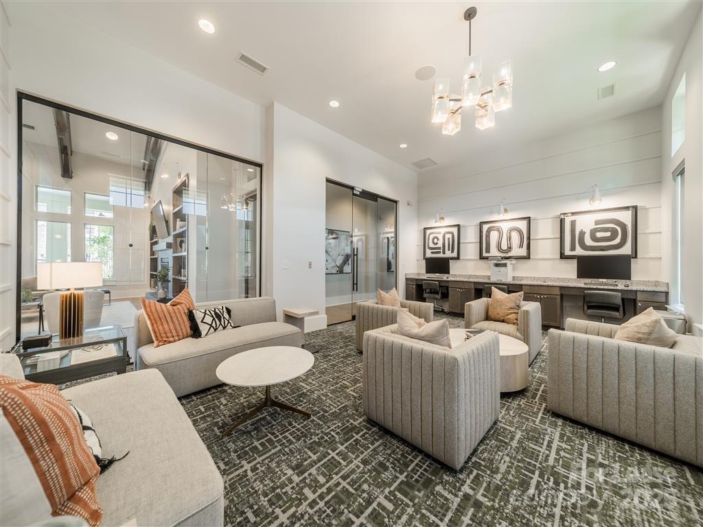 Charlotte, North Carolina 28273, United States, 2 Bedrooms Bedrooms, ,2 BathroomsBathrooms,Residential,Active,18230