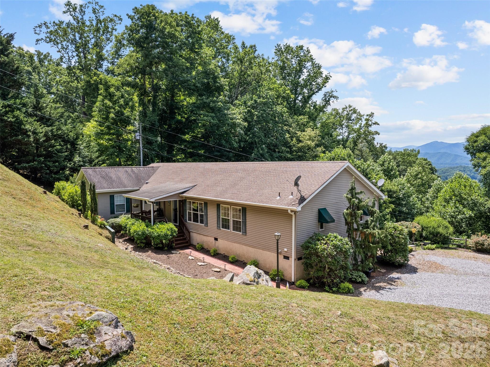 412 Gaddy Heights