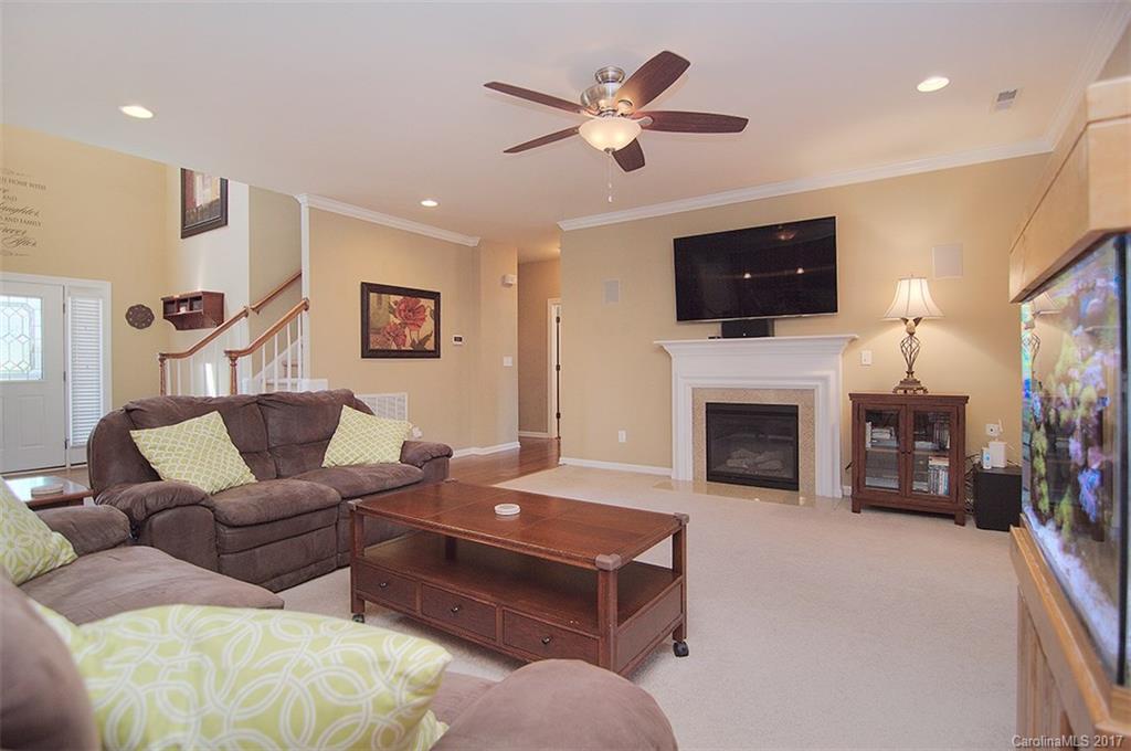 Winding Walk - Residential