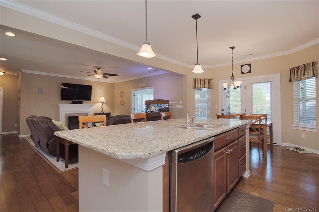 Winding Walk - Residential