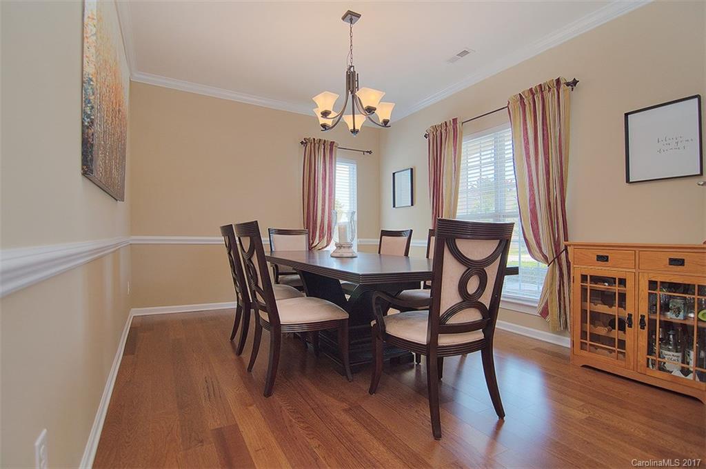 Winding Walk - Residential