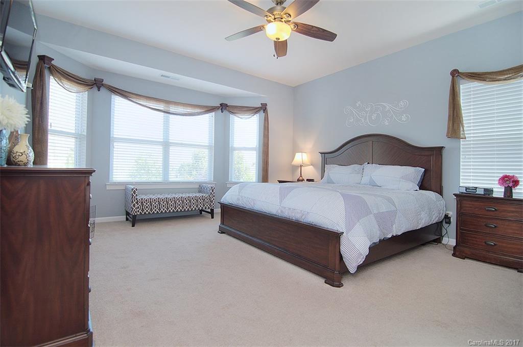 Winding Walk - Residential