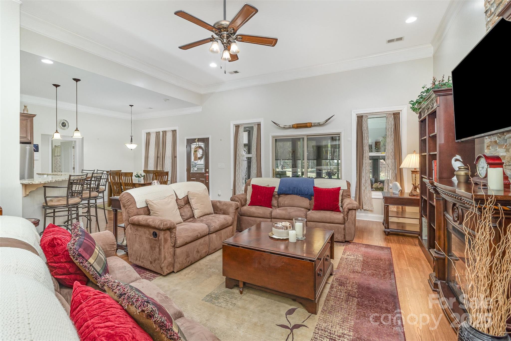 4321 Rolling Acres Road