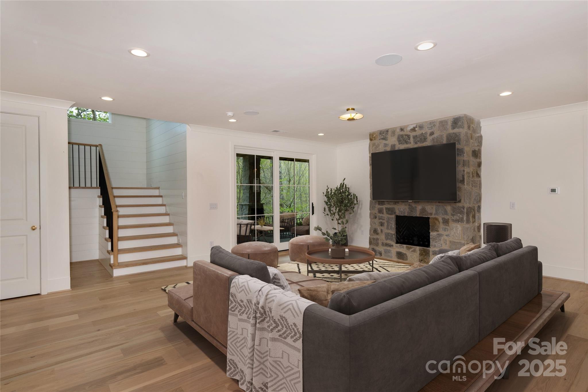 Firethorn - Residential