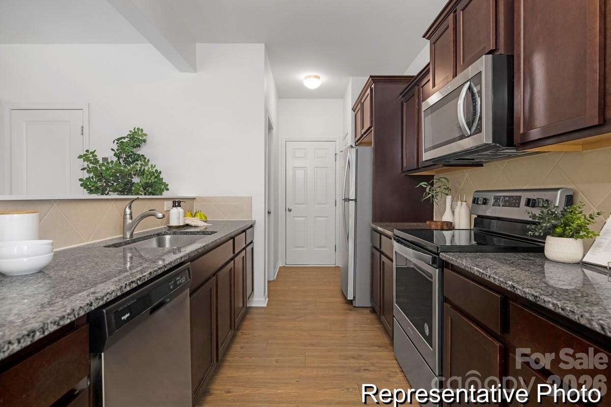 Fox Creek - Residential