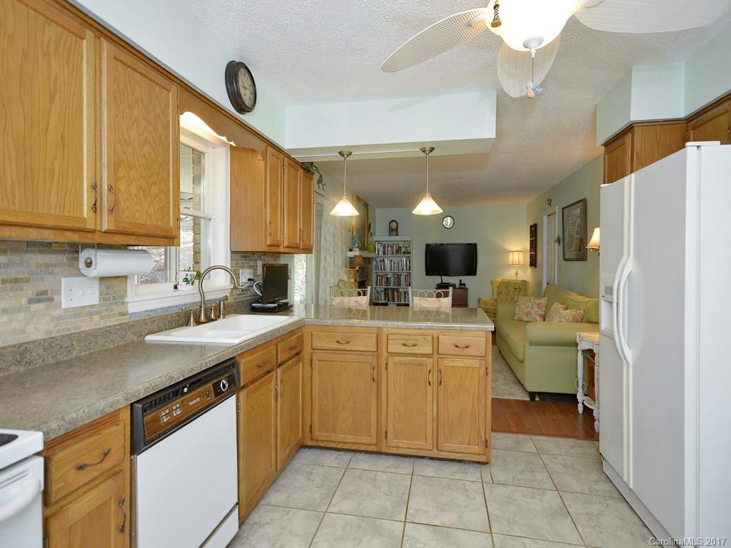 Haywood Knolls - Residential