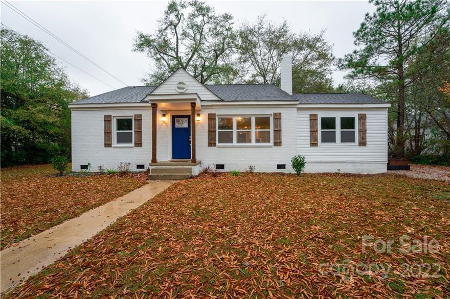Schedule a showing today to see this recently renovated home located in Heath Springs. This home features original wood flooring, living room with fireplace, beautiful kitchen with white cabinetry, granite countertops and subway tile backsplash. This home also features a spacious primary bedroom with an attached ensuite bath. This home is situated on almost half an acre lot and located within minutes to Lancaster. Don't miss out on this great opportunity. This home is priced to sell and won't last long!