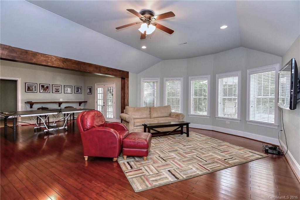 Roxbury - Residential