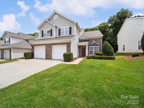 12415 Stratfield Place Circle Pineville NC 28134