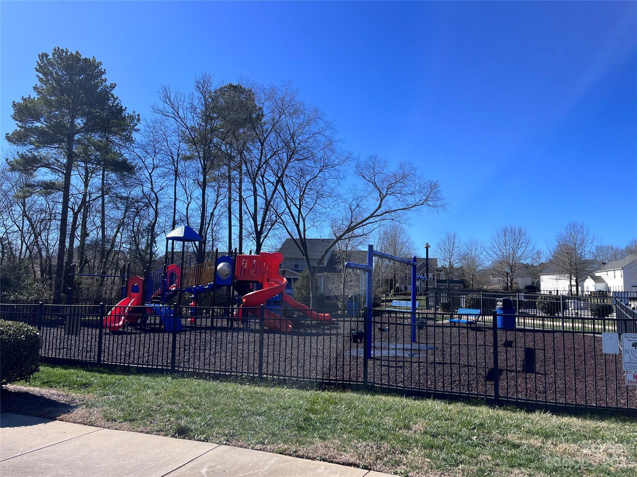 Bethesda Oaks - Residential