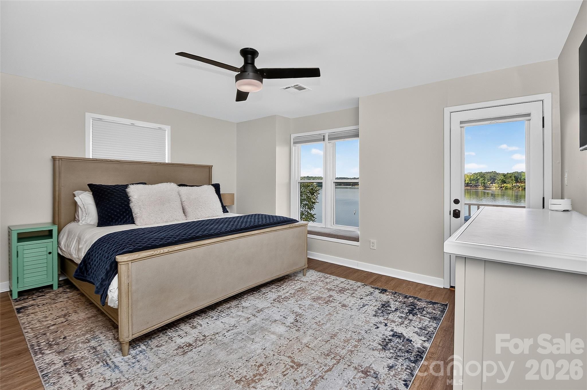 7340 Lakefront Drive 5