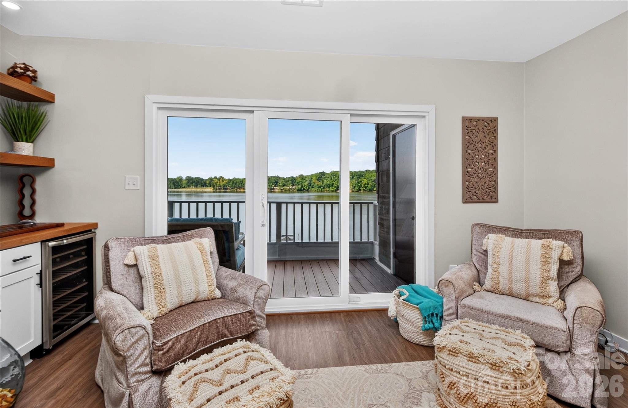 7340 Lakefront Drive 5