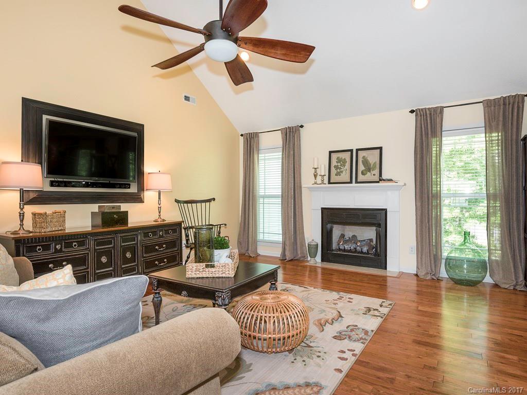 Savannah Place - Residential