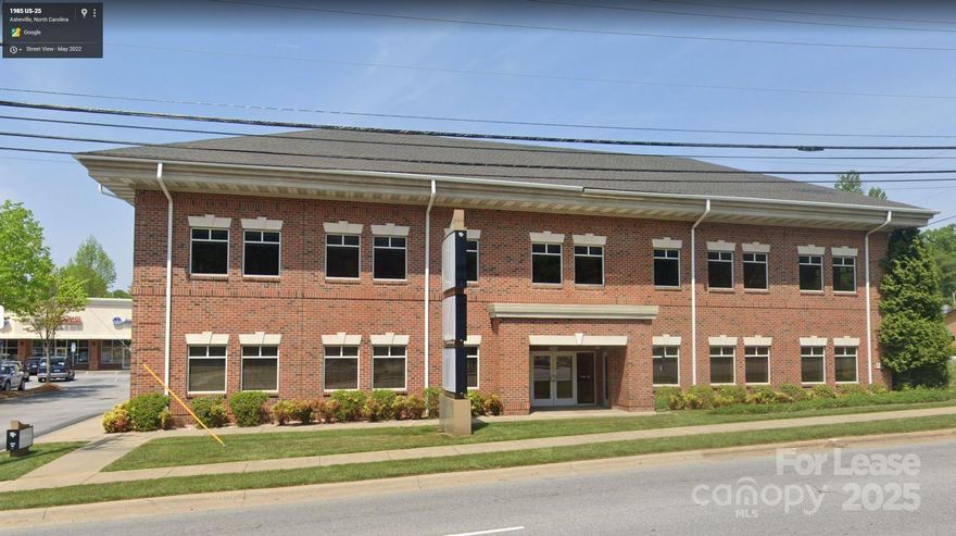First Floor is now available for lease, $25.00/sf NNN (CAM 4.61/sf).  This is a 2-story brick office building directly on Hendersonville Rd.  ONLY THE 1ST FLOOR IS FOR LEASE.  Nicely landscaped around the build and easy to find.  Large monument sign on Hendersonville Rd.  50+/- parking spaces to share.  Great location in South Asheville.