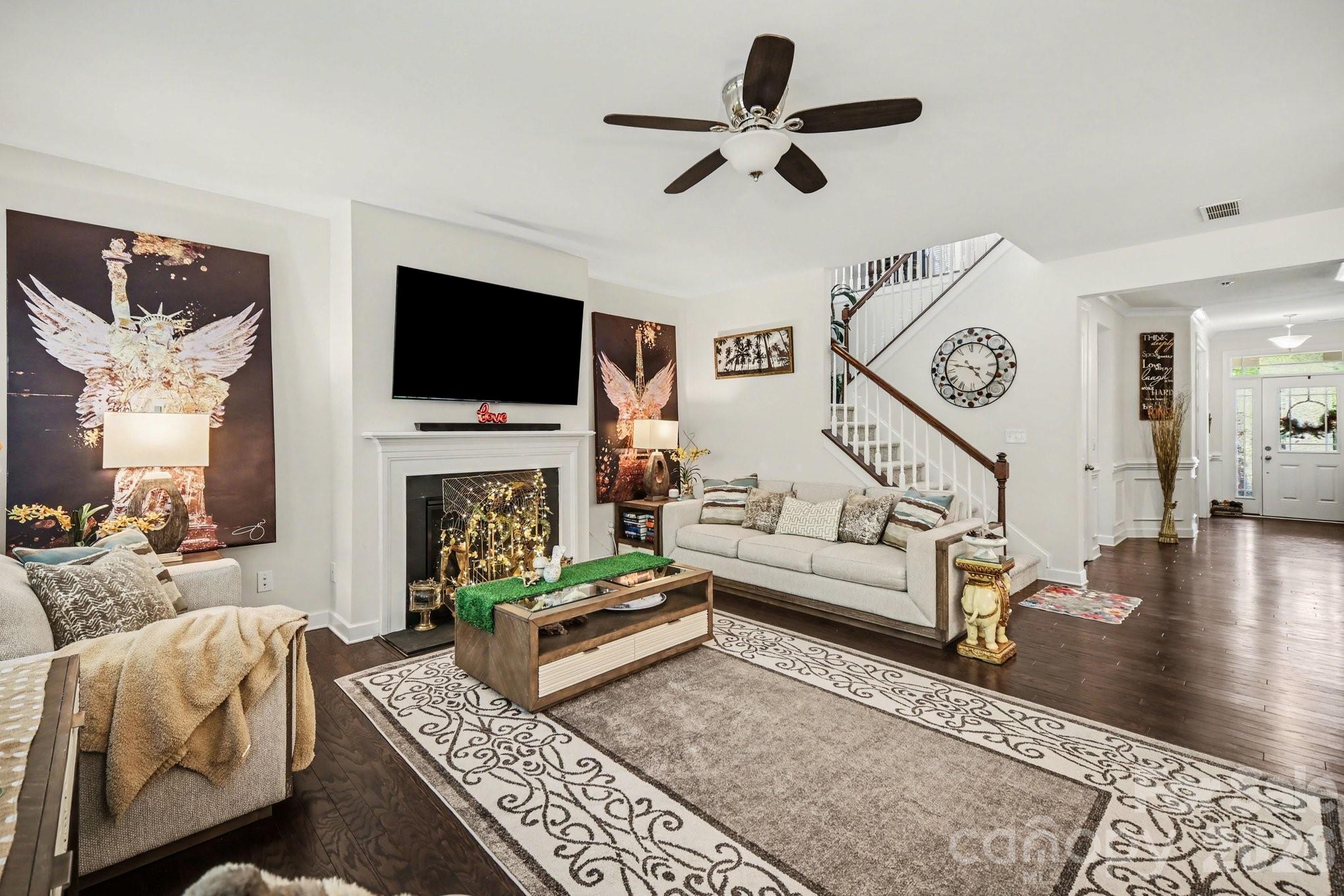 Lake Crest - Residential